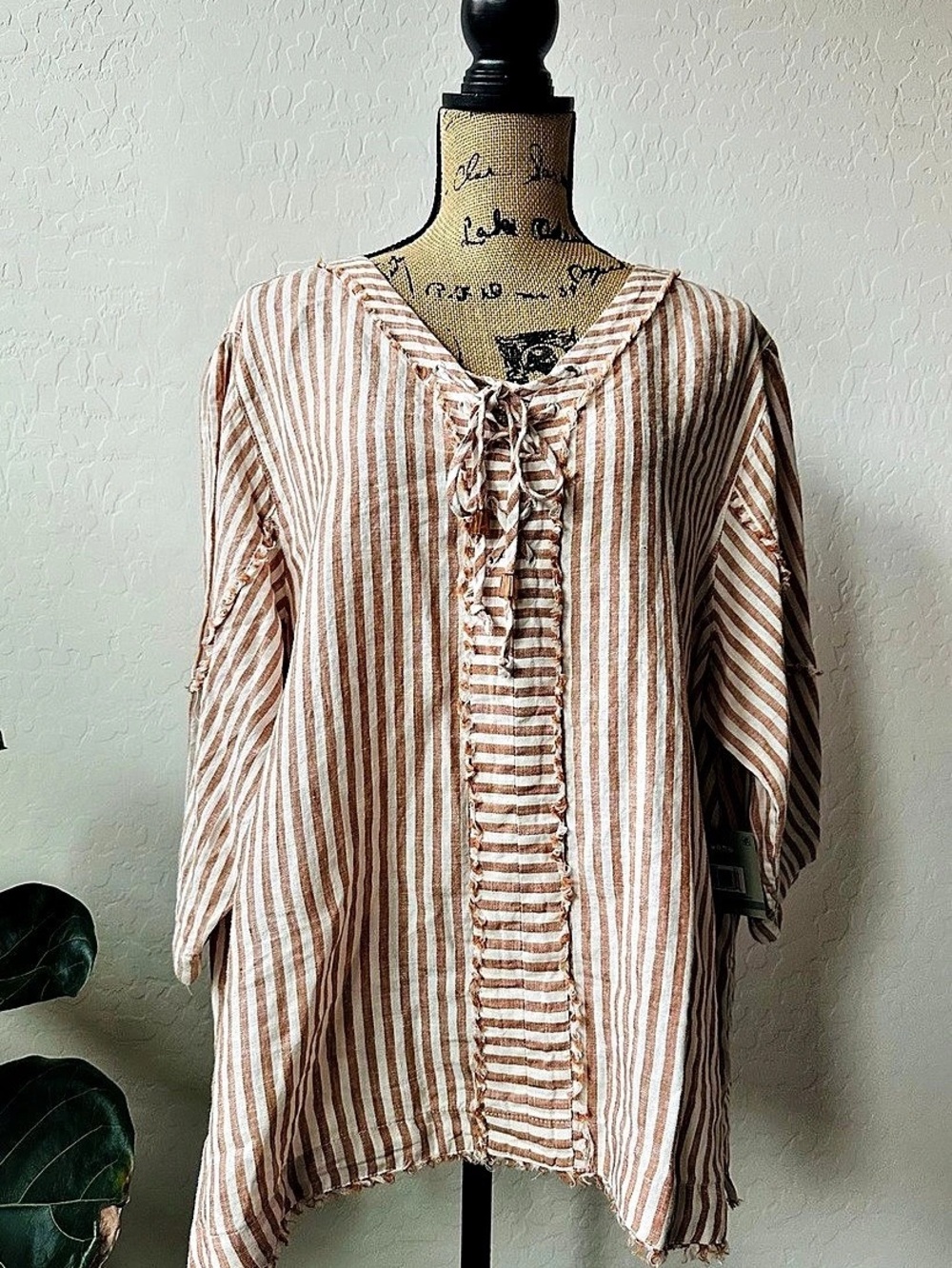 John Mark Flower Power Striped Blouse in White & Orange Size 1X NWT
